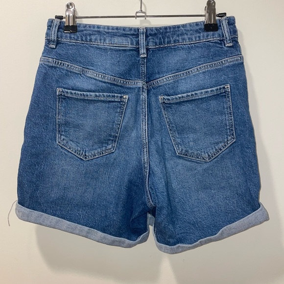 H&M Girls High Waisted Relax Fit Jean Shorts - Picture 6 of 6